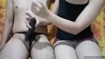 Cewek Cantik Dihajar Kontol Gede Brutal Nyaris Pingsan