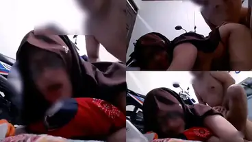 Deepthroat 1 Menit Nikmat Crot di Wajah