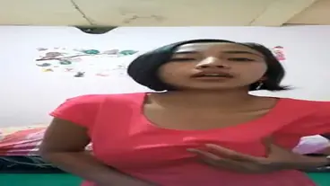 Live Cewek Baju Pink Rambut Pendek Sange, Indo Hot
